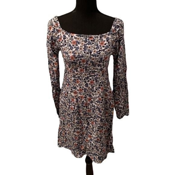 O'Neill Malone Dress Small NWT - Picture 1 of 6